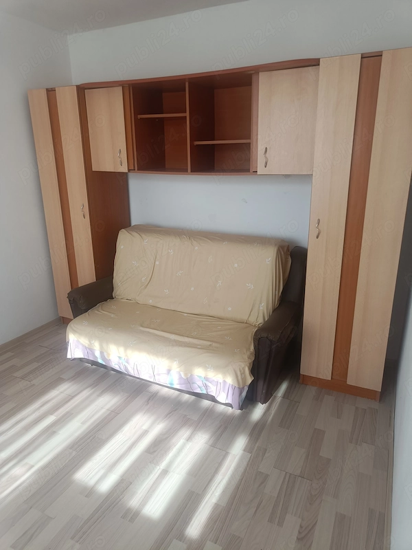 Persoană fizică închiriez apartament cu două camere zona Narcisa — fotografia 3