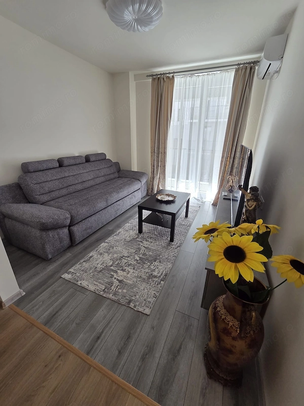 Apartament prima inchiriere 3 camere, 2 bai, parcare subteran, Aradulu — fotografia 1