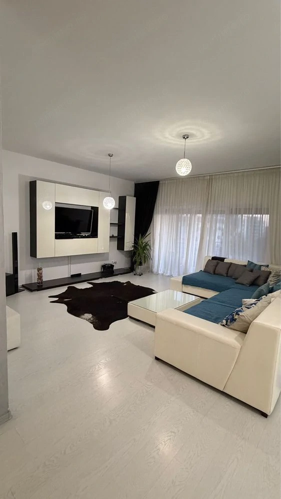 Penthouse premium 4 camere, 2 bai , parcare, Lipovei — fotografia 1
