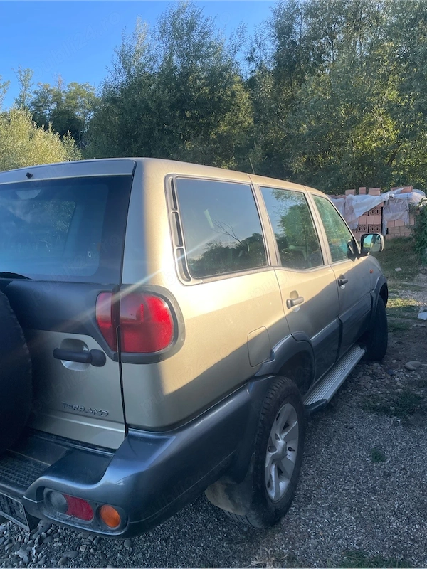 NISSAN 100 NX 2005 — imagine 4