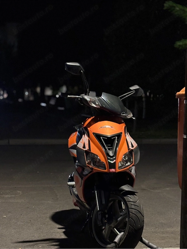 aprilia sr 50 factory