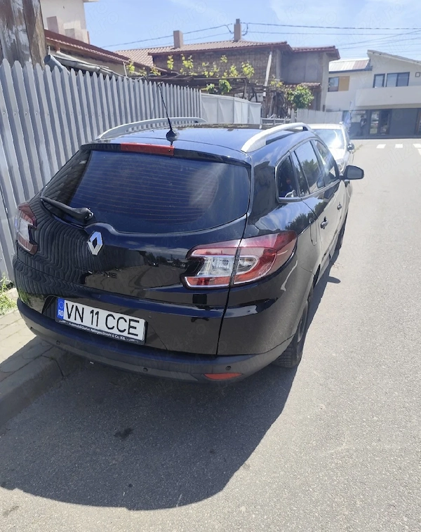 RENAULT Megane 2011 — imagine 3