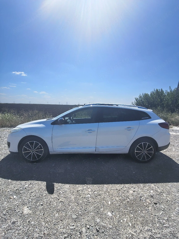 RENAULT Megane 2012 — imagine 4