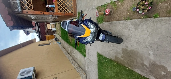 Vând Honda CBR 929