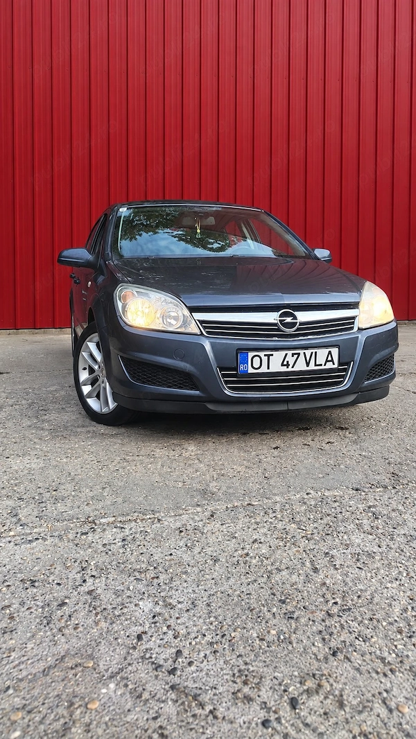 Opel astra H