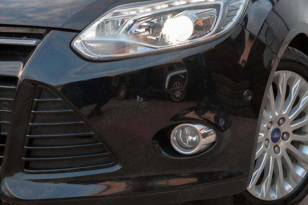 FORD Focus 2013 — imagine 10