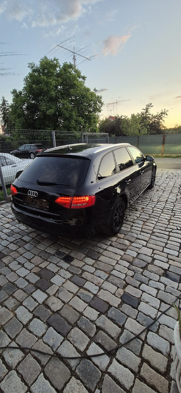 AUDI A4 2011 — imagine 3