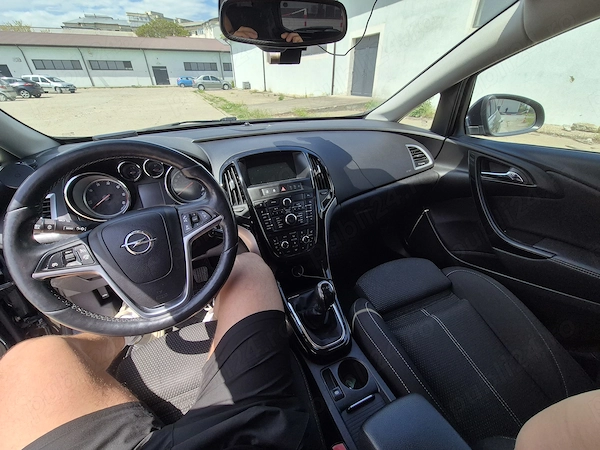 OPEL Astra 2015 — imagine 8