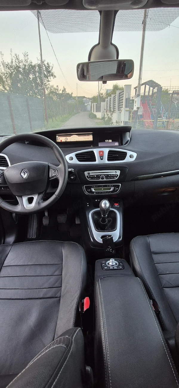 RENAULT Grand Scenic 2010 — imagine 2