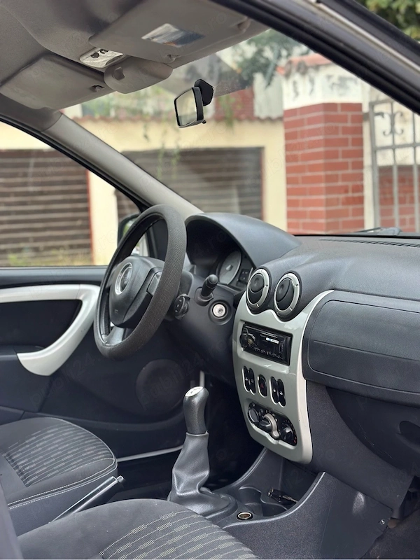 DACIA Logan 2012 — imagine 5