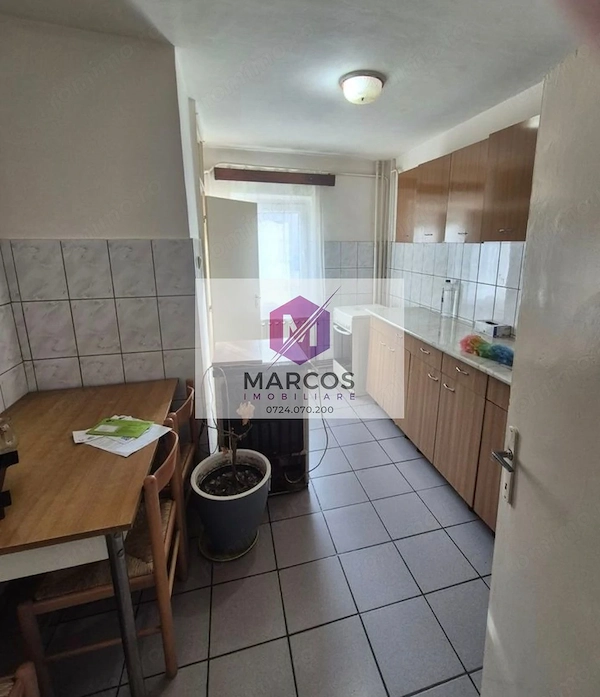 Vand apartament 3 camere Lunca — fotografia 3