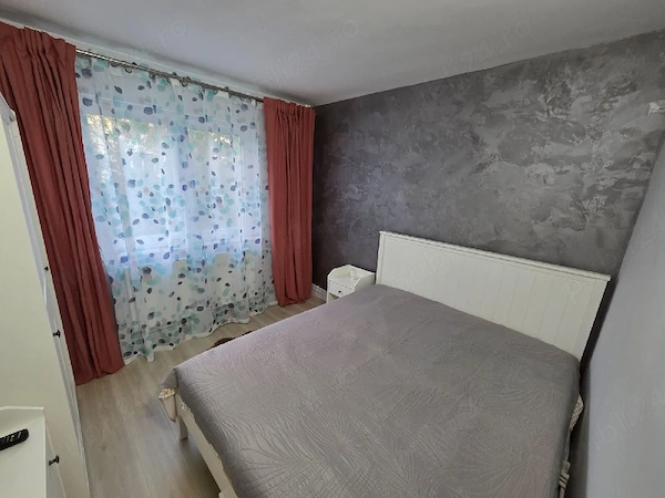 Apartament de închiriat, Calea București, zona Rotonda-Facultatea de Mecanica Drept — fotografia 2