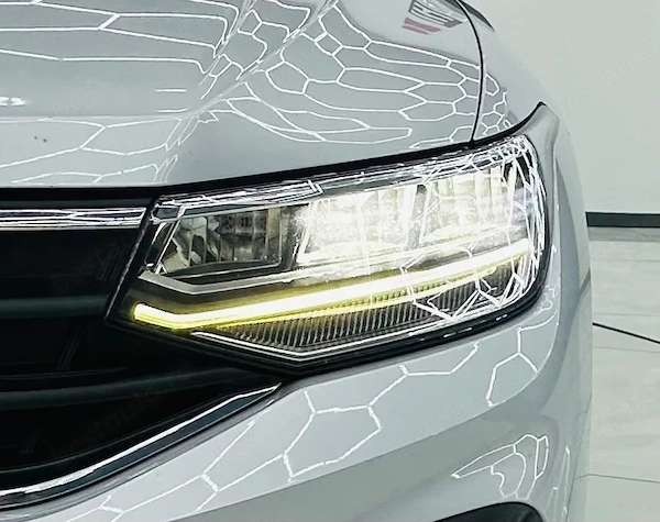 VOLKSWAGEN Tiguan 2021 — imagine 10