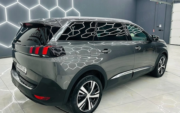 PEUGEOT 5008 2018 — imagine 4