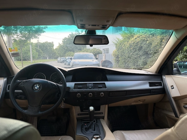 BMW 5 Series 2020 — imagine 4