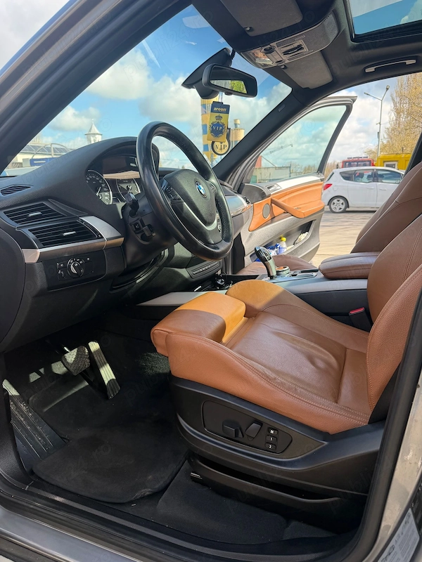 BMW X Series (Generic) 2010 — imagine 5