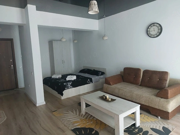 Studio premium de tip 2 camere — fotografia 1