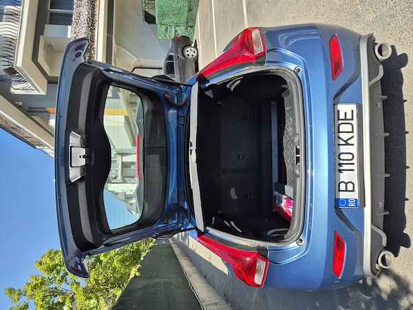 VOLVO V40 2015 — imagine 5