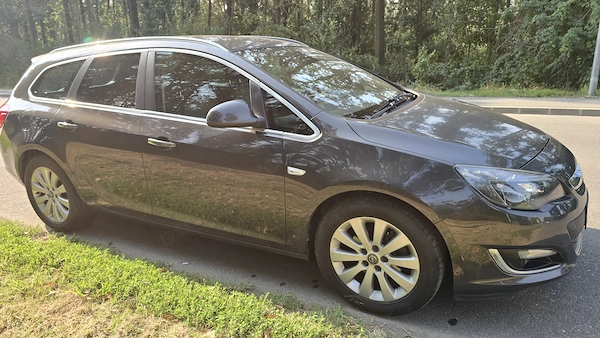 OPEL Astra 2013 — imagine 5