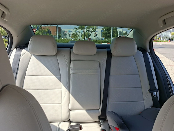 MAZDA 3 2020 — imagine 8