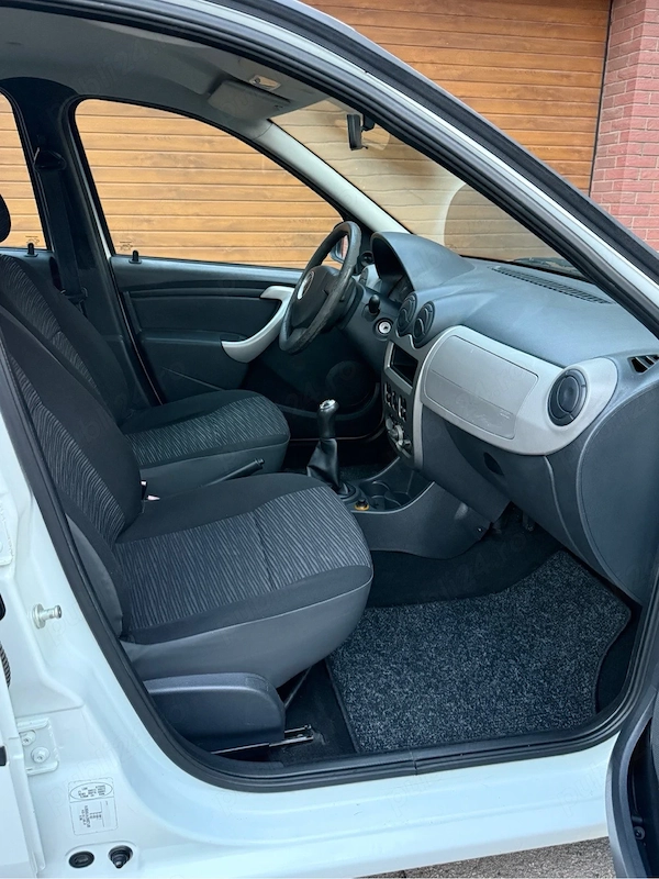 DACIA Logan 2009 — imagine 4