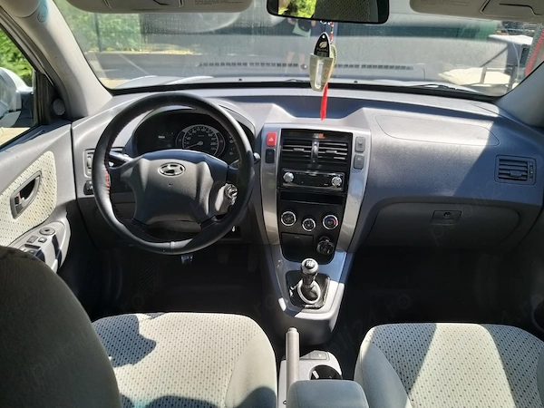 HYUNDAI Tucson 2004 — imagine 4