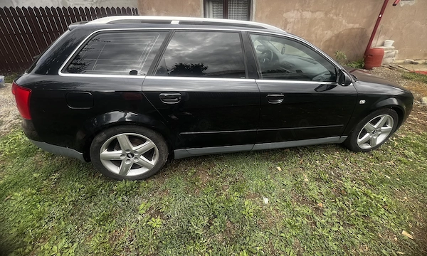 AUDI A4 2004 — imagine 3