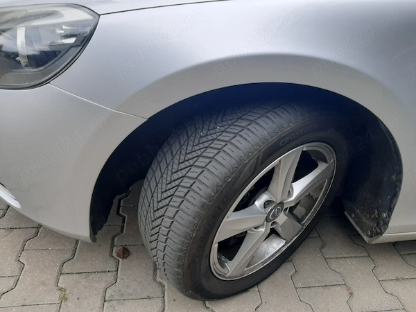 VOLVO V40 2013 — imagine 9