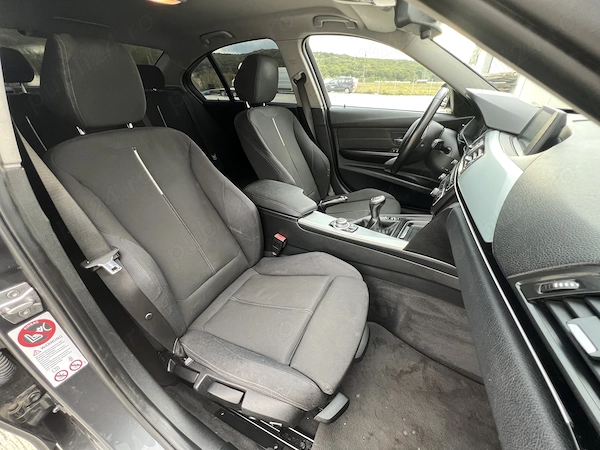 BMW 3 Series 2012 — imagine 9