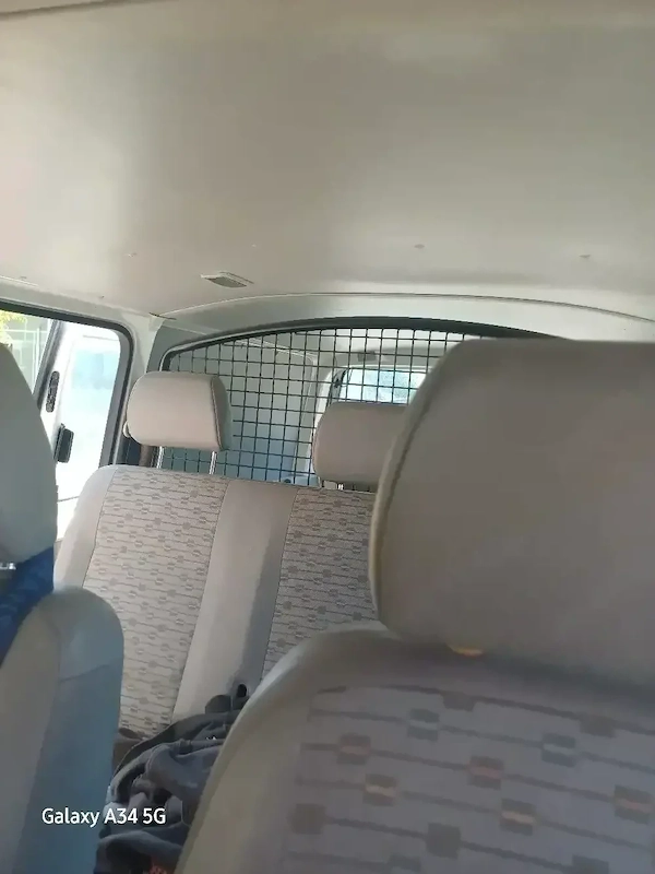 VOLKSWAGEN Multivan 2010 — imagine 8
