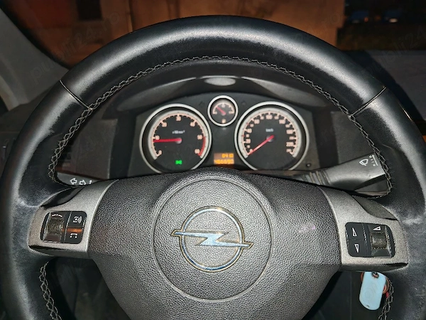 OPEL Astra 2005 — imagine 3