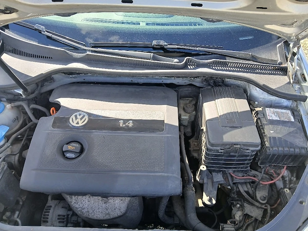 VOLKSWAGEN Golf 2006 — imagine 6