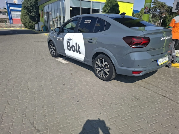 DACIA Logan 2023 — imagine 4