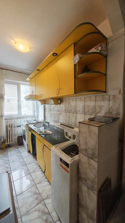 Apartament cu 2 camere,semidecomandat,renovabil ,zona Calea Aradului — fotografia 3