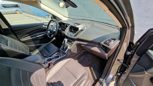 FORD Escape 2014 — imagine 9