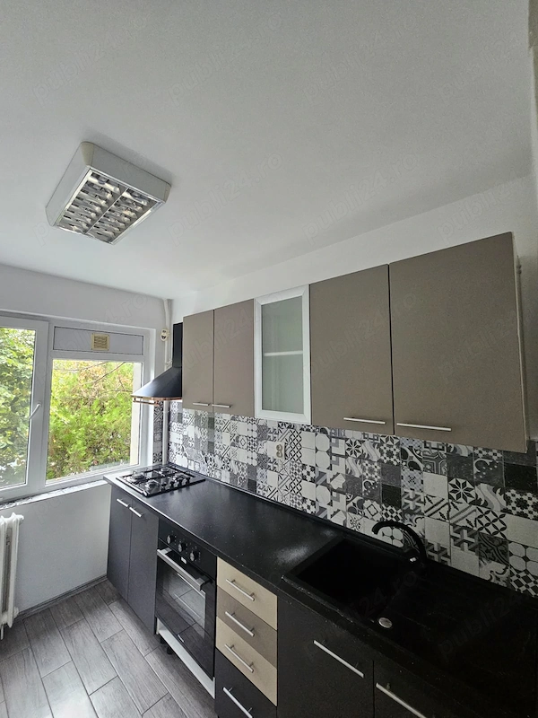 De Închiriat: Apartament 2 Camere, Decomandat Zona Nicolae Grigorescu, Sector 3 — fotografia 1