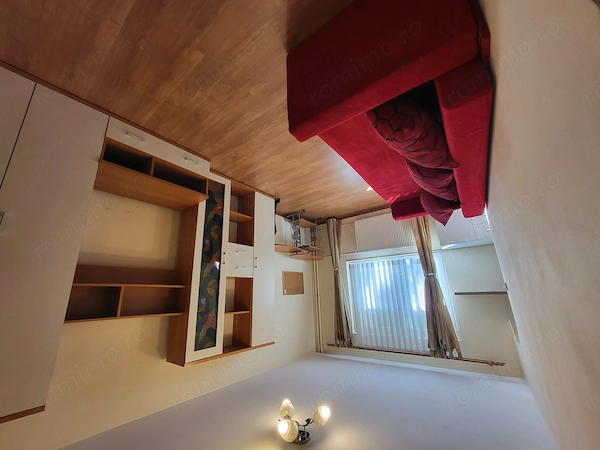 Inchiriez apartament 1 camera, piata doina, timisoara — fotografia 1