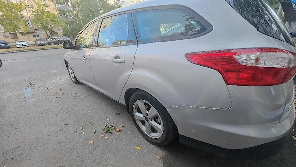 FORD Focus 2011 — imagine 3