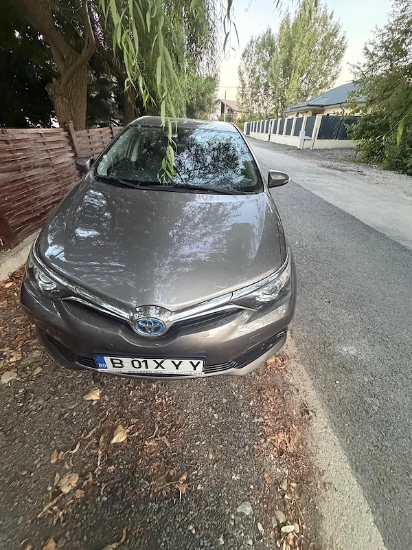 TOYOTA Auris 2018 — imagine 2