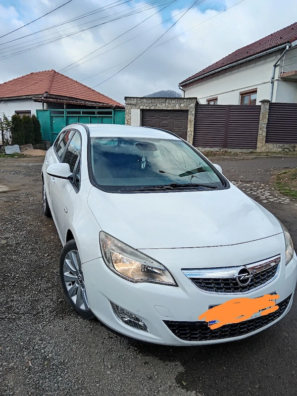 OPEL Astra 2012 — imagine 4