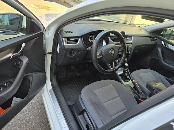 SKODA Octavia 2017 — imagine 10