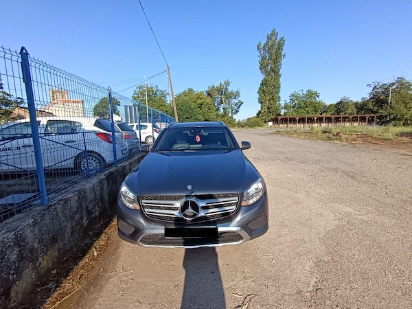 MERCEDES-BENZ GLC