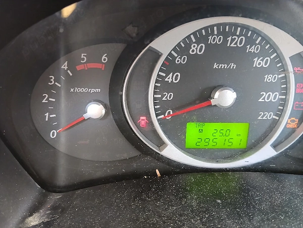 HYUNDAI Tucson 2008 — imagine 3
