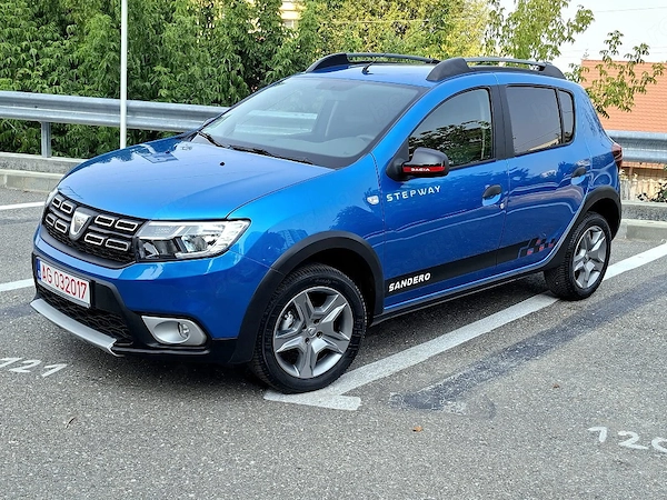 DACIA Sandero Stepway 2017 — imagine 3