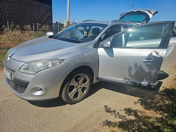 RENAULT Megane 2011 — imagine 4