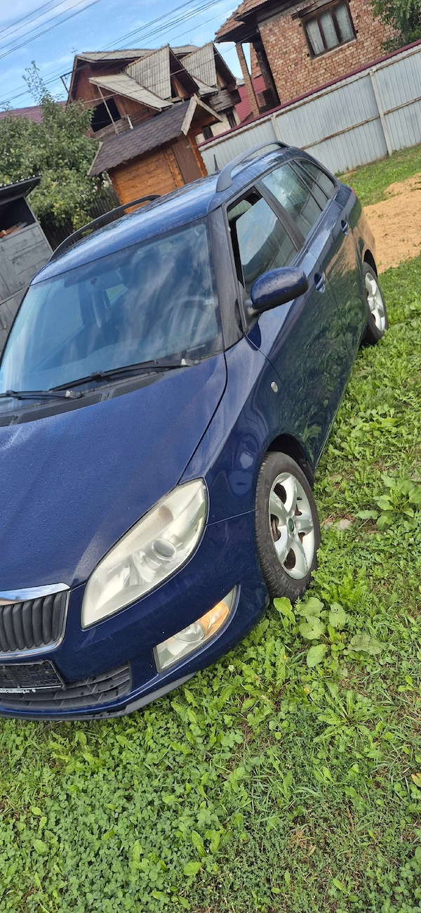 SKODA Fabia 2011 — imagine 5