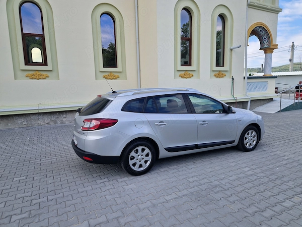 RENAULT Megane 2013 — imagine 4