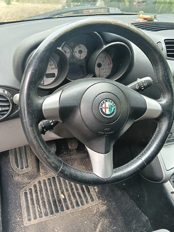 ALFA ROMEO GT 2024 — imagine 2
