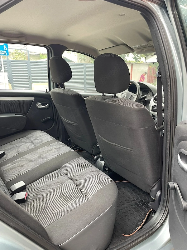 DACIA Logan 2011 — imagine 8