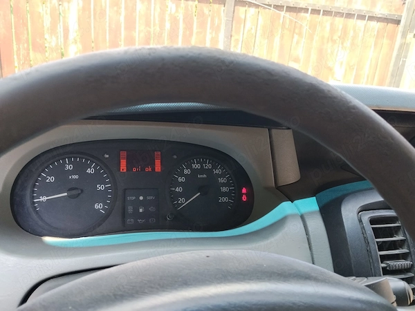 RENAULT Trafic 2005 — imagine 10